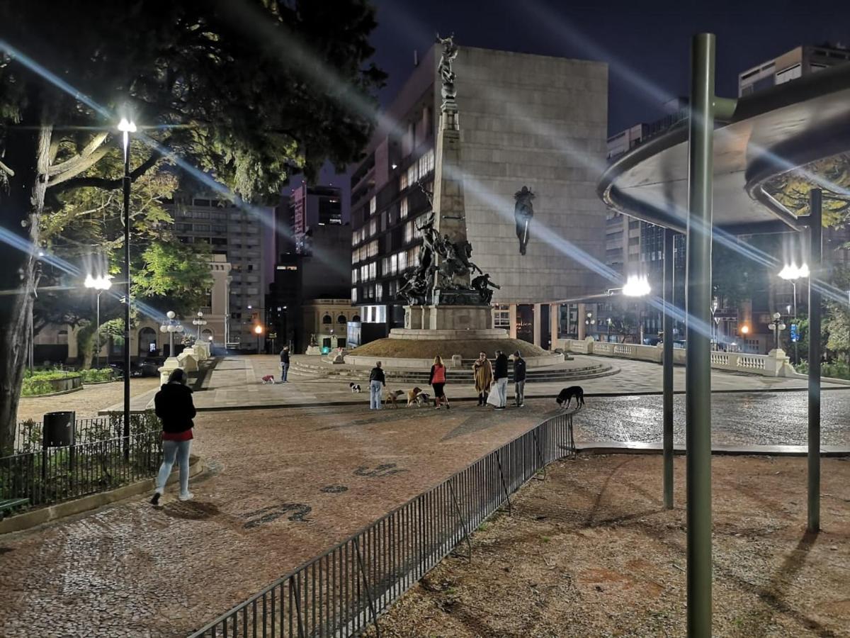 Ensolarado E Espacoso Quarto/Sala No Coracao De Poa Porto Alegre Ngoại thất bức ảnh